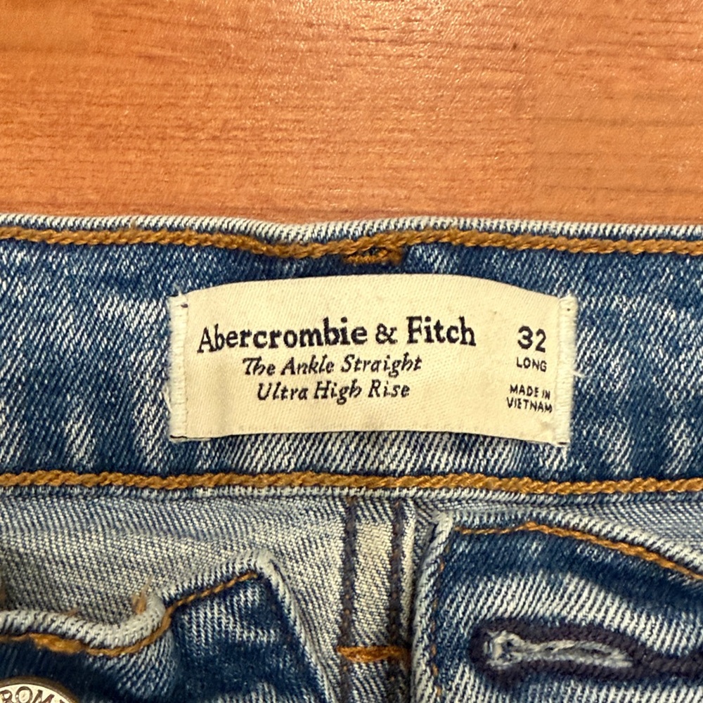 Abercrombie & Fitch The Ankle Straight Ultra High Rise / long length - Picture 4 of 8